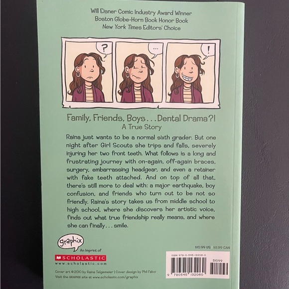Set of four Raina Telgemeier graphic novels - Picture 7 of 9